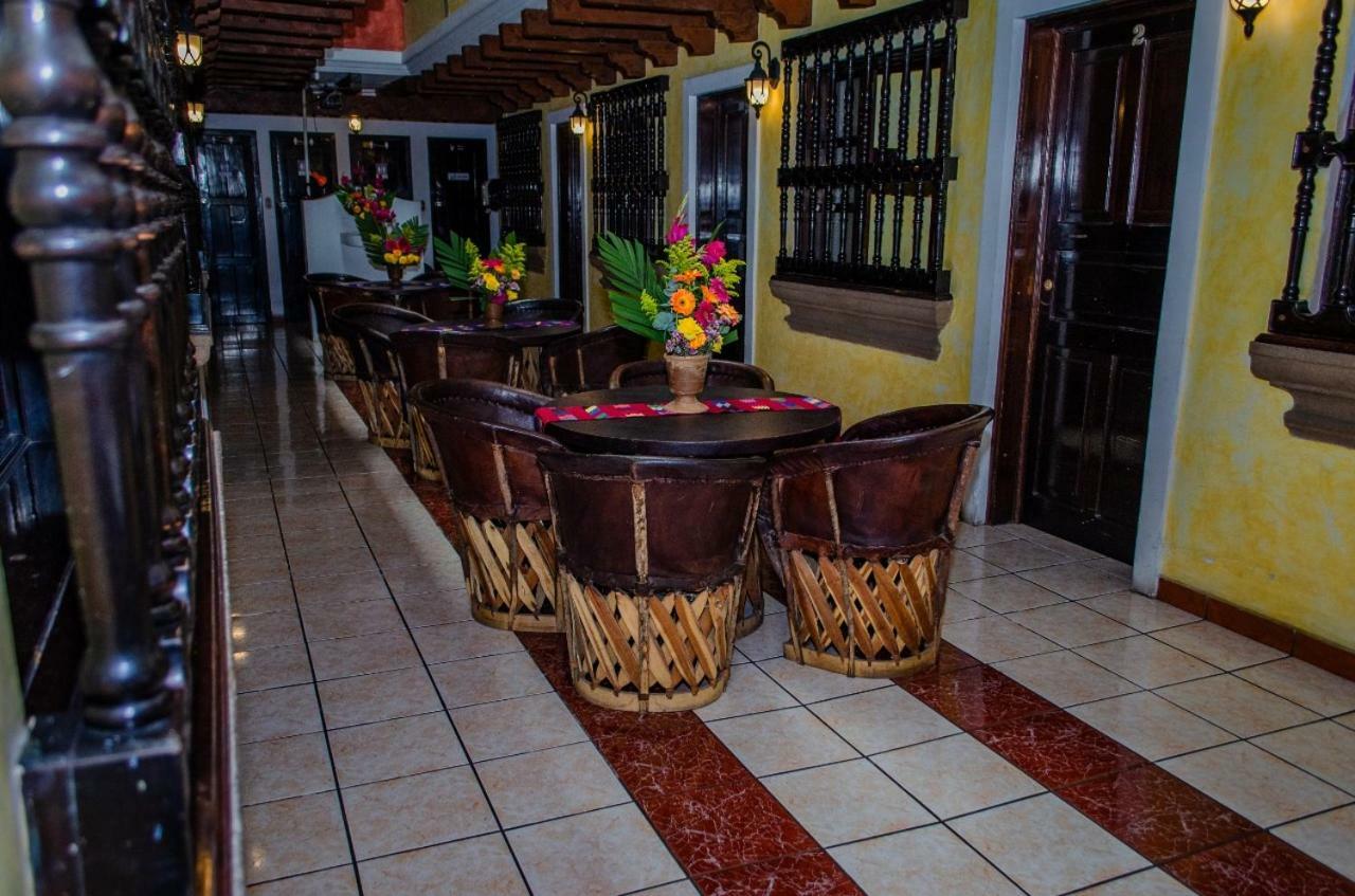Hotel Casa Santa Lucia アンティグア・グアテマラ エクステリア 写真
