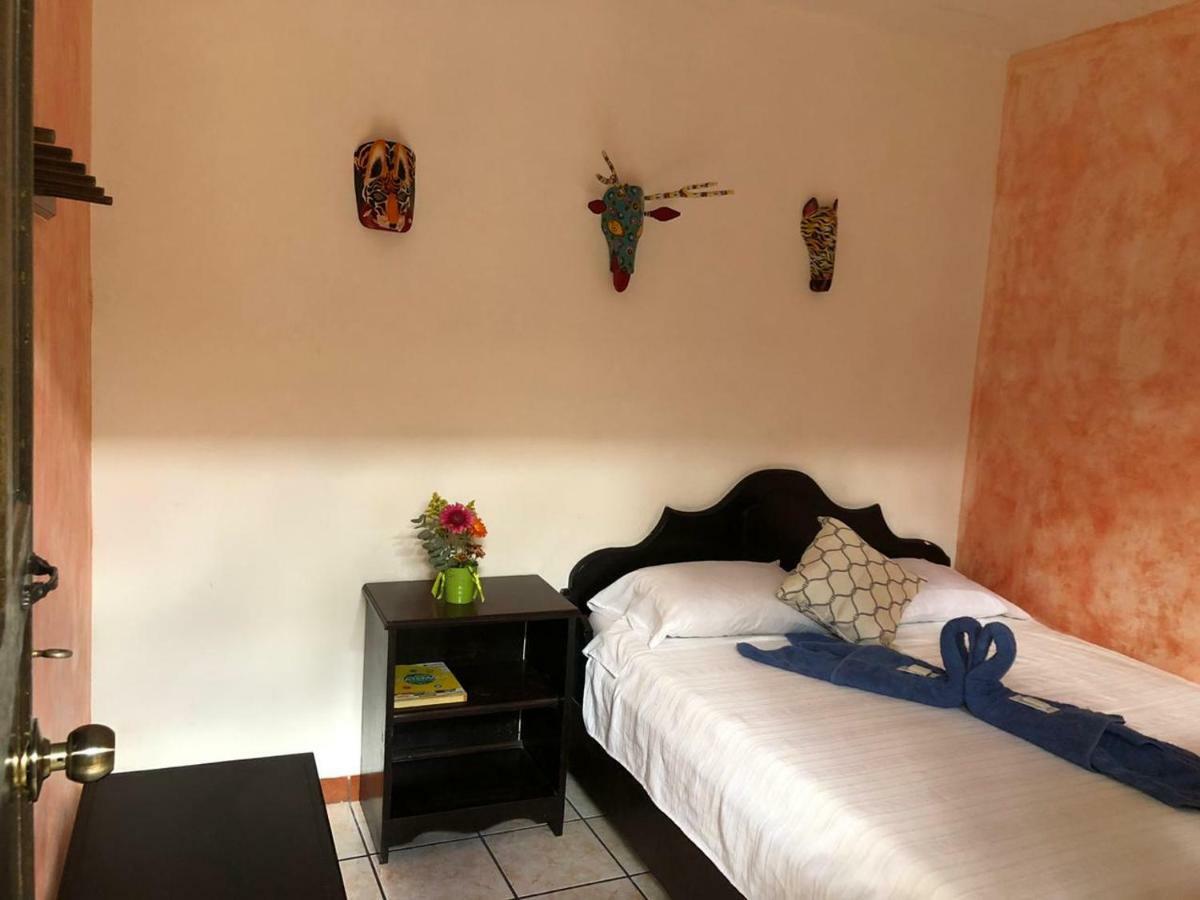 Hotel Casa Santa Lucia アンティグア・グアテマラ エクステリア 写真