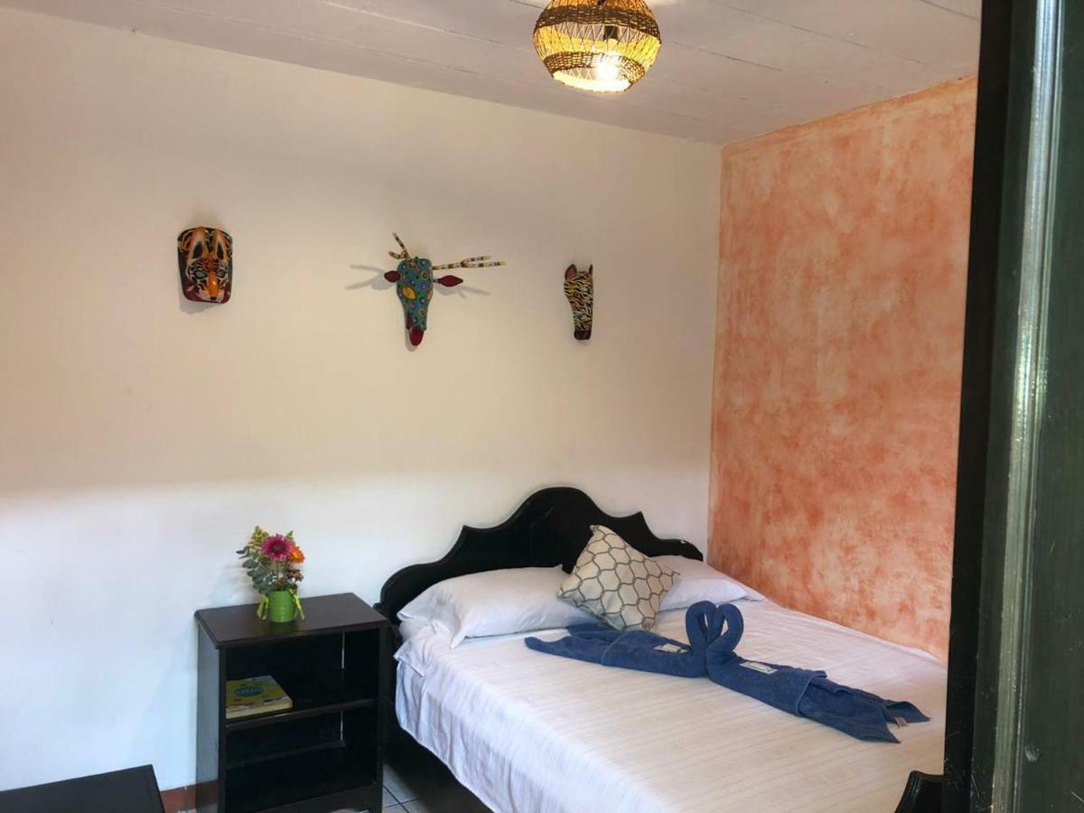Hotel Casa Santa Lucia アンティグア・グアテマラ エクステリア 写真
